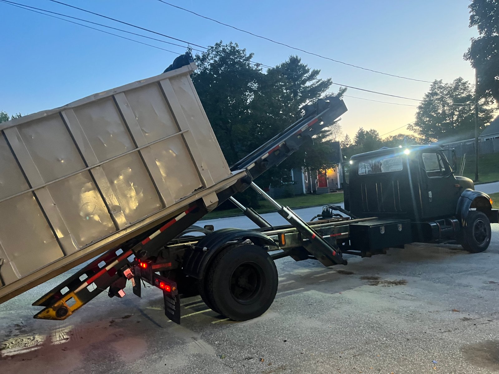 Noca Dumpsters job photo